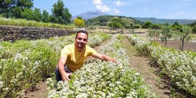 Due Palmenti, l’azienda agricola alle falde dell’Etna che coltiva piante aromatiche